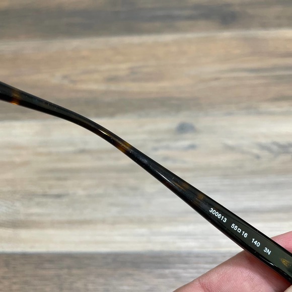 Michael Kors Womens Model MK2045 Cat Eye Sunglasses Black Full Rim - Picture 7 of 8